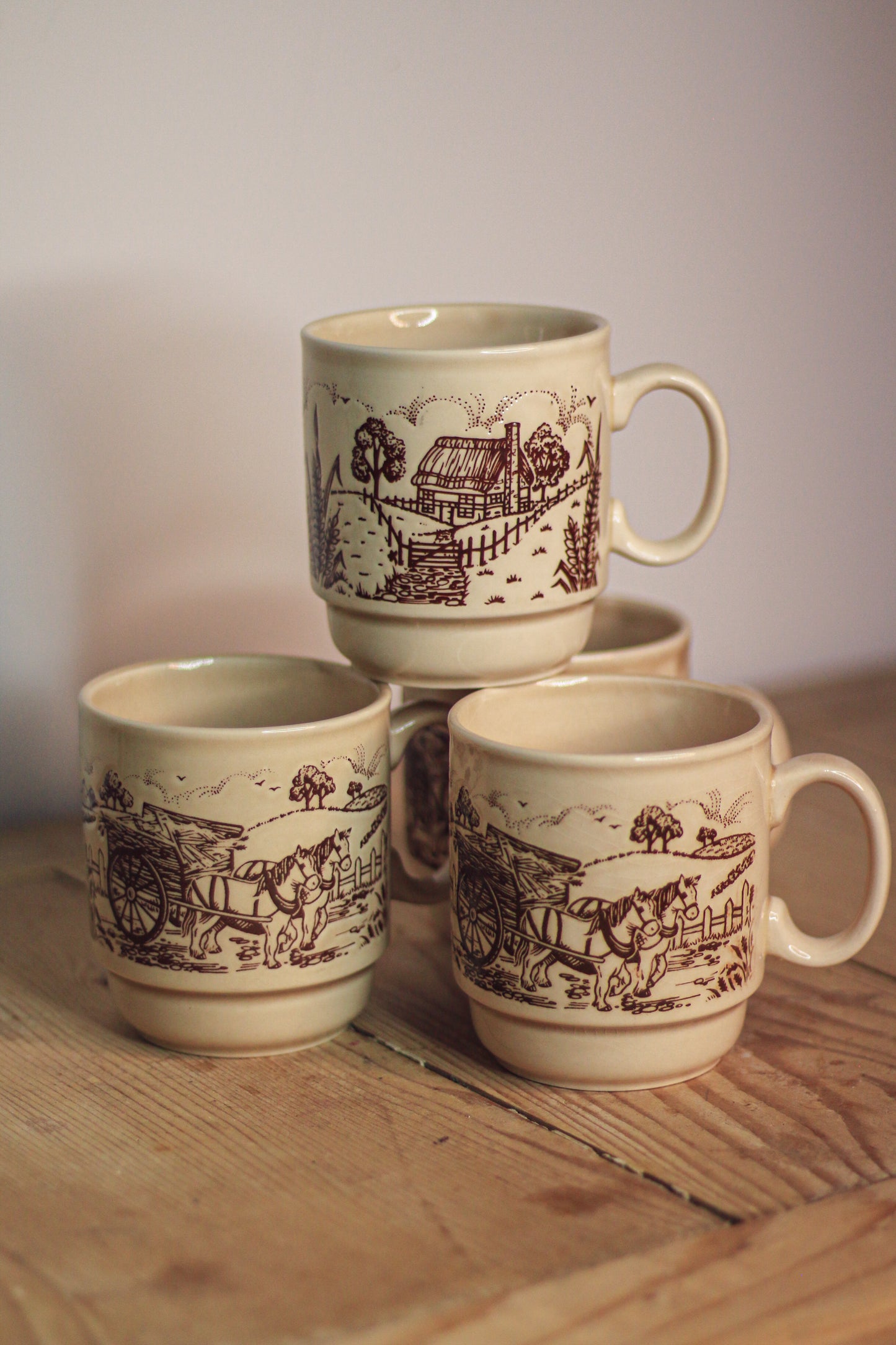 4 mugs Kilncraft England